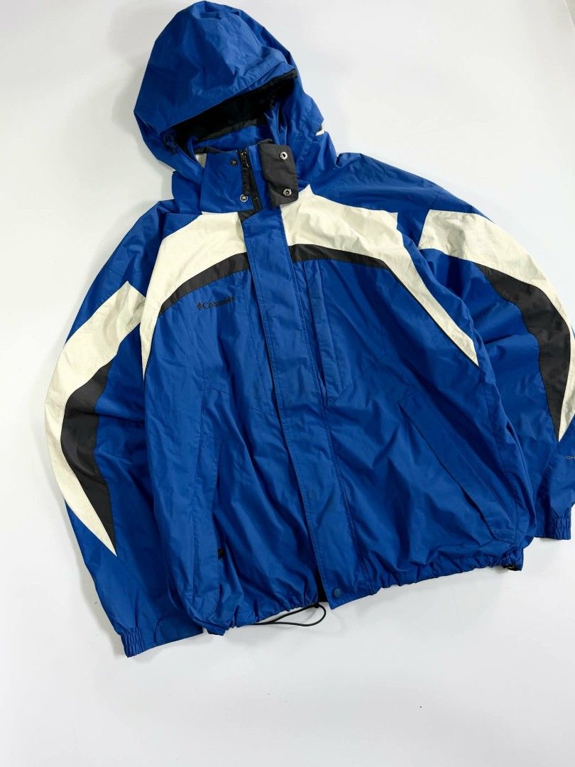 COLUMBIA omni tech jacket dimes (Category: Coats, Jackets and Outerwear) located in Valenzuela. Submitted by veriez_gems (Listing ID 1470973650, Image 3). Description: styleandfly._ columbia omni tech jacket dimes length-28 width-24 color rate-10/10 large to xl issue none better in personal color may vary due to light complete and original conditions -excellent unli vc and vouch for your assurance what u see is what u get mga sir! dm me for more 