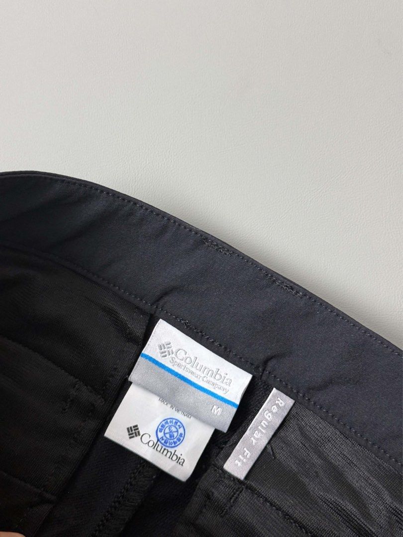 COLUMBIA TREKKING PANTS (Category: Jeans) located in Guagua. Submitted by sweetboyy (Listing ID 1471075238, Image 3). Description: COLUMBIA TREKKING PANTS EXCELLENT CONDITION SIZE MEDIUM ON TAG DIMES: WAISTLINE 28-30 / LENGTH 38/ LEG OPENING 6.5.