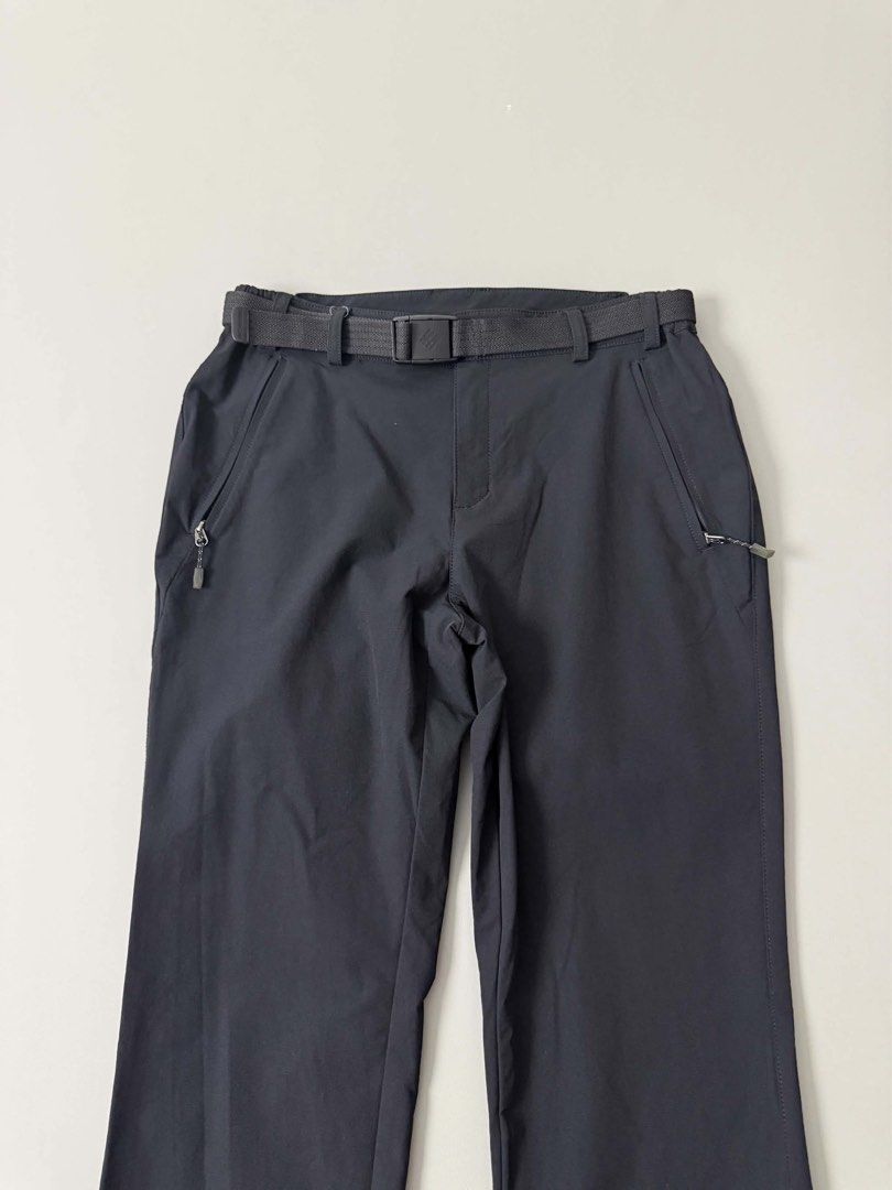 COLUMBIA TREKKING PANTS (Category: Jeans) located in Guagua. Submitted by sweetboyy (Listing ID 1471075238, Image 2). Description: COLUMBIA TREKKING PANTS EXCELLENT CONDITION SIZE MEDIUM ON TAG DIMES: WAISTLINE 28-30 / LENGTH 38/ LEG OPENING 6.5.
