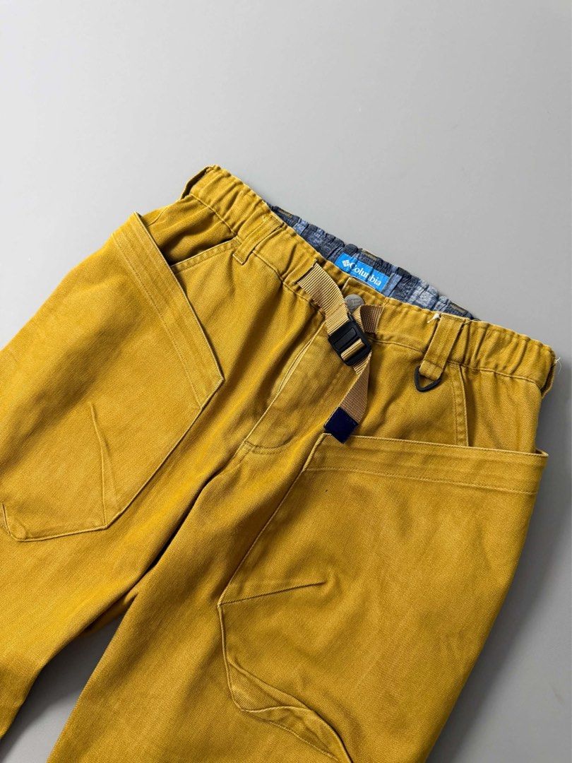 COLUMBIA UTILITY BELT TROUSERS (Category: Jeans) located in Guagua. Submitted by sweetboyy (Listing ID 1471074479, Image 3). Description: COLUMBIA UTILITY BELT TROUSERS EXCELLENT CONDITION SIZE SMALL ON TAG DIMES: WAISTLINE 29-31 / LENGTH 38 / LEG OPENING 7.5.