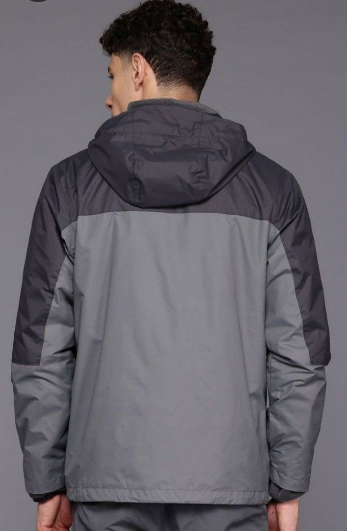 Columbia Vintage 2000's "Interchange" Outerwear Jacket (Category: Coats, Jackets and Outerwear) located in Munoz. Submitted by aj_findss (Listing ID 1471103689, Image 2). Description: Very Good Condition Color Rate 9.5 out of 10 Guaranteed Authentic/OG 💯 Size - Medium Measurements (inches) – Width ‘25 – Length ‘32 Shipping through J&T / LBC Shipping fee not included Mode of payment 💳 - Gcash Kindly Message me for inquiries 📲💞 .