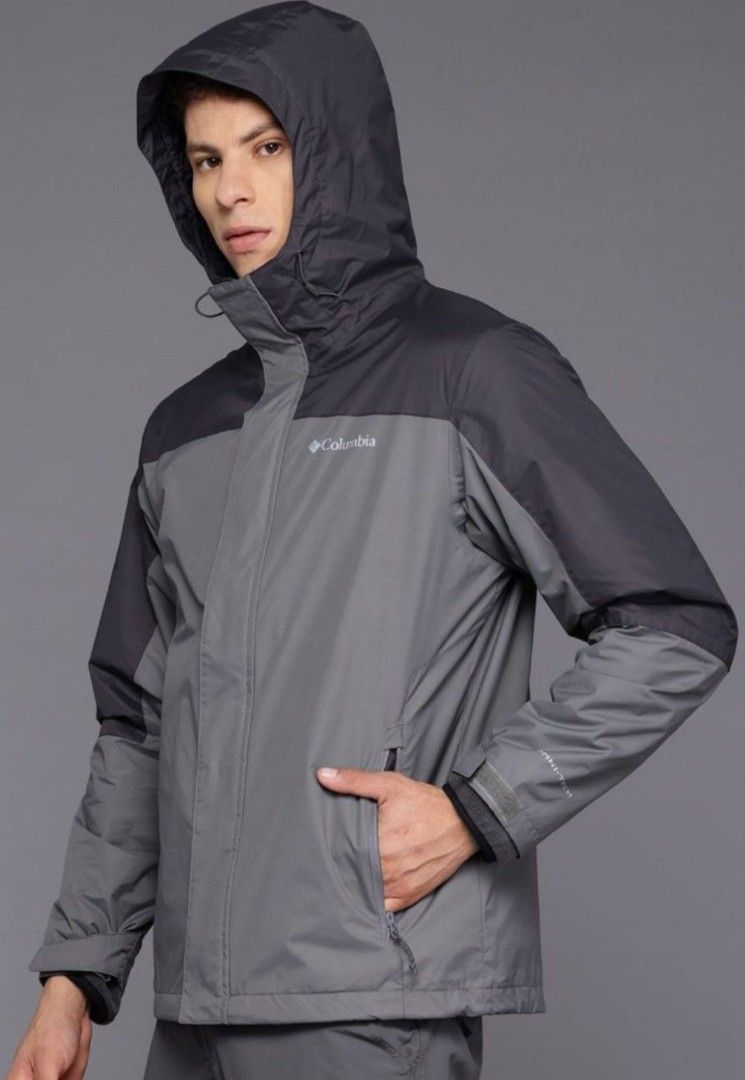 Columbia Vintage 2000's "Interchange" Outerwear Jacket (Category: Coats, Jackets and Outerwear) located in Munoz. Submitted by aj_findss (Listing ID 1471103689, Image 1). Description: Very Good Condition Color Rate 9.5 out of 10 Guaranteed Authentic/OG 💯 Size - Medium Measurements (inches) – Width ‘25 – Length ‘32 Shipping through J&T / LBC Shipping fee not included Mode of payment 💳 - Gcash Kindly Message me for inquiries 📲💞 .