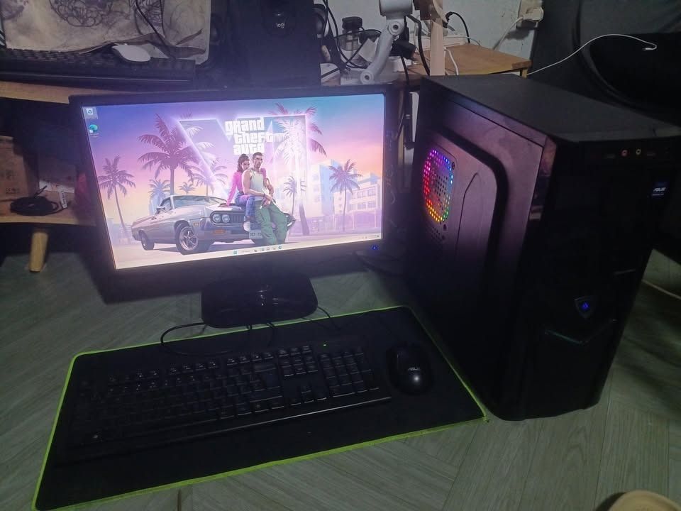Computer set Sell or swap Rush (Category: Desktops) located in Caloocan City. Submitted by wisehorse.a091c4 (Listing ID 1471070206, Image 2). Description: Sell or swap sa PS4/Switch/Laptop Offer lang po Amd A8-7650k 7th Gen Processor 8GB DDR3 Memory 128GB Ssd for faster bootup Windows 11 Pro 22 inches Acer Monitor No issue.
