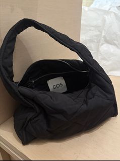 （分類：）位於 。 由 doubleshotexpresso 提交（商品編號 1471069643，圖片 1）。簡介： 。