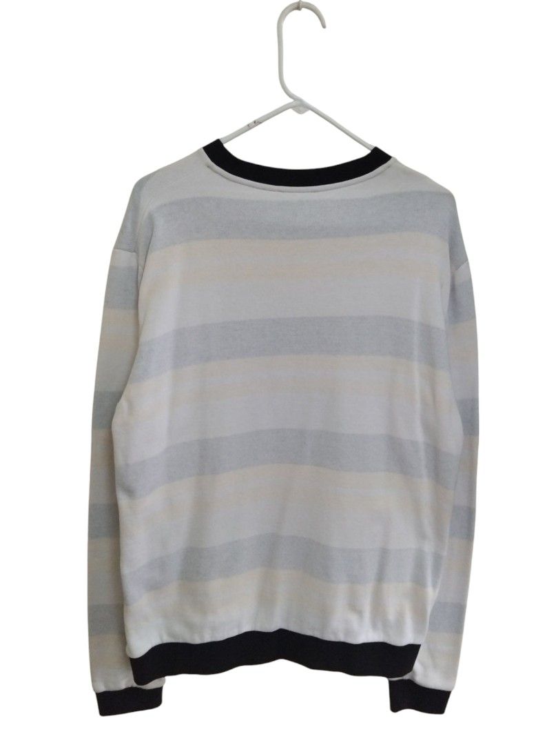 COS Striped Crewneck Sweater (Category: Coats, Jackets and Outerwear) located in Pasig City. Submitted by hustlexcurate (Listing ID 1471026410, Image 3). Description: COS Striped Crewneck Sweater Size MEDIUM Dimensions: 23X28.