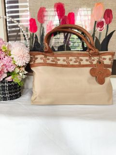 (Category: ) located in . Submitted by sakura_japan_surplus (Listing ID 1470984344, Image 1). Description: .
