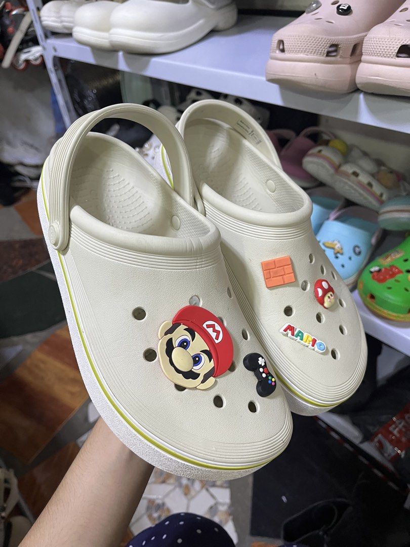 Crocs Clogs 39 Euro (Category: Sandals) located in Cagayan de Oro. Submitted by leehanfinds (Listing ID 1470985938, Image 1). Description: 9 us women 7 us men .