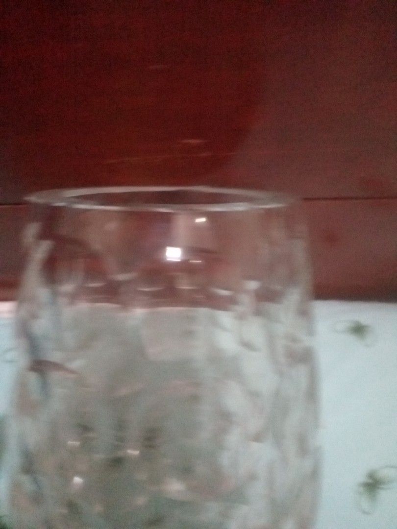 Crystal vase bubble design for your needs (Category: Vases & Decorative Bowls) located in Manila. Submitted by padillahe35291 (Listing ID 1471048574, Image 2). Description: 8 inches x 6 dia.crystal bucket design vase for your needs.