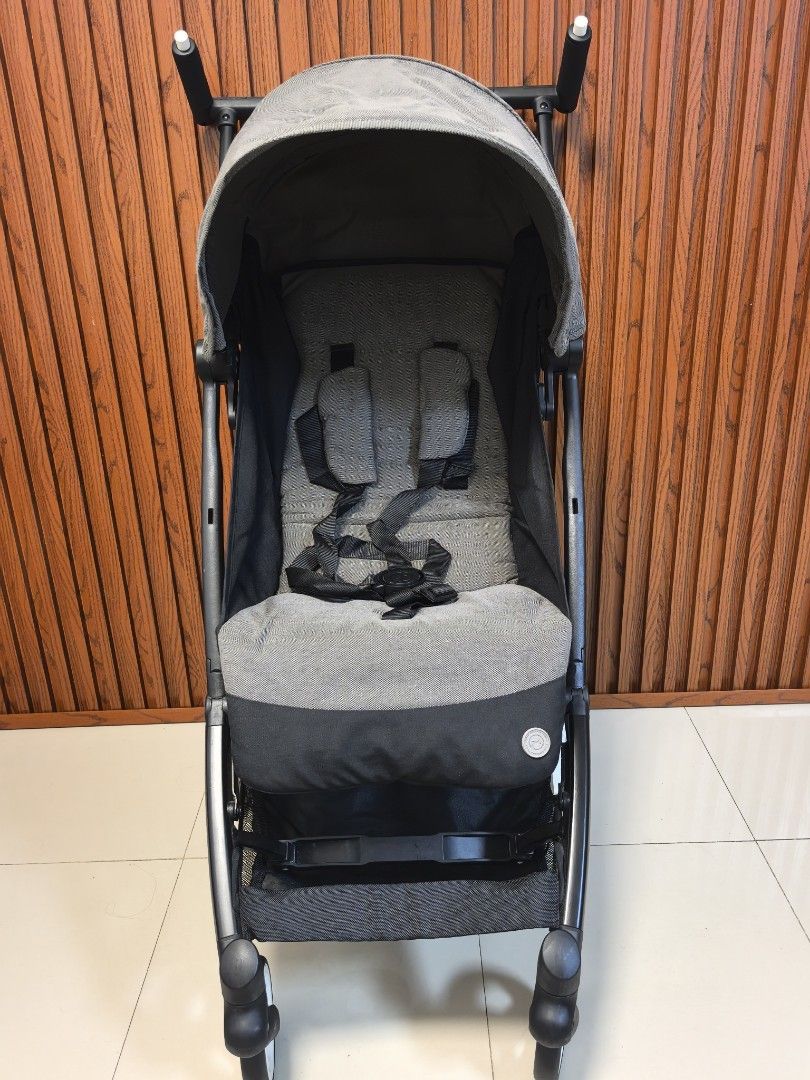 Cybex libelle stroller (Category: Strollers) located in Manila. Submitted by miradoming32070 (Listing ID 1470966081, Image 1). Description: Cybex libelle 🩶 🩶 For 3month up to toddler 🩶 Adjustable seat 🩶 Lightweight 🩶 Cabin approved 🩶 Compact fold 🩶 Approved any airlines cabin Excellent condition Loc :bagumbong caloocan.