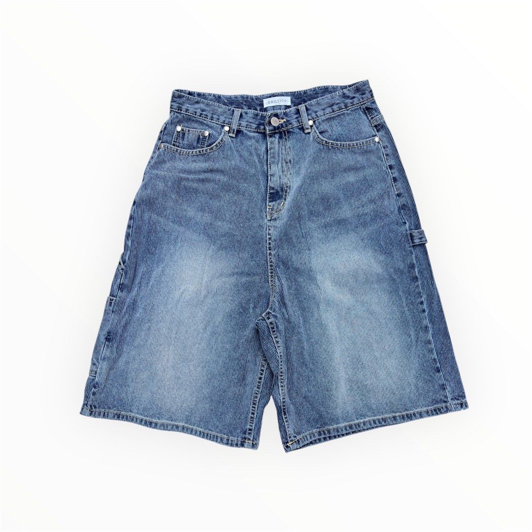 Dailyjou Carpenter Jorts (Category: Shorts) located in Davao. Submitted by workmensph (Listing ID 1470712325, Image 1). Description: Waist: 30” Length: 24” Excellent Condition.