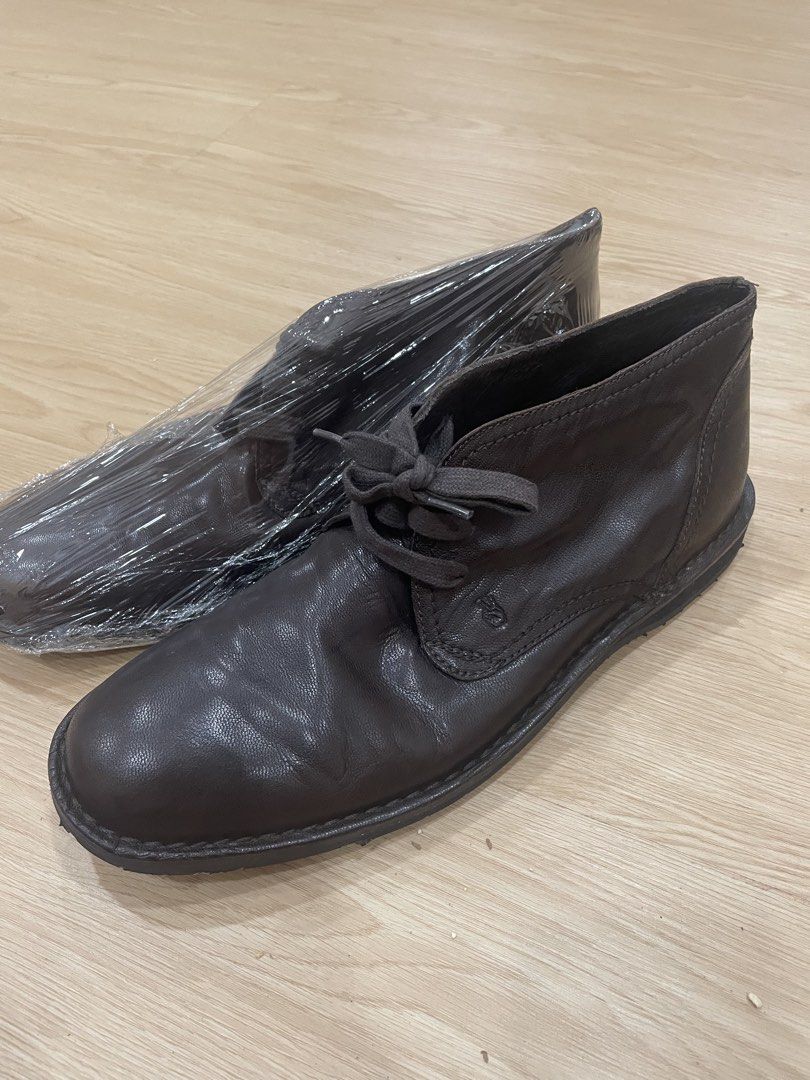 Dark Brown Leather Shoes (Category: Dress Shoes) located in Manila. Submitted by bedlambuzz (Listing ID 1471097075, Image 1). Description: WYSIWYG NO BOX USED.
