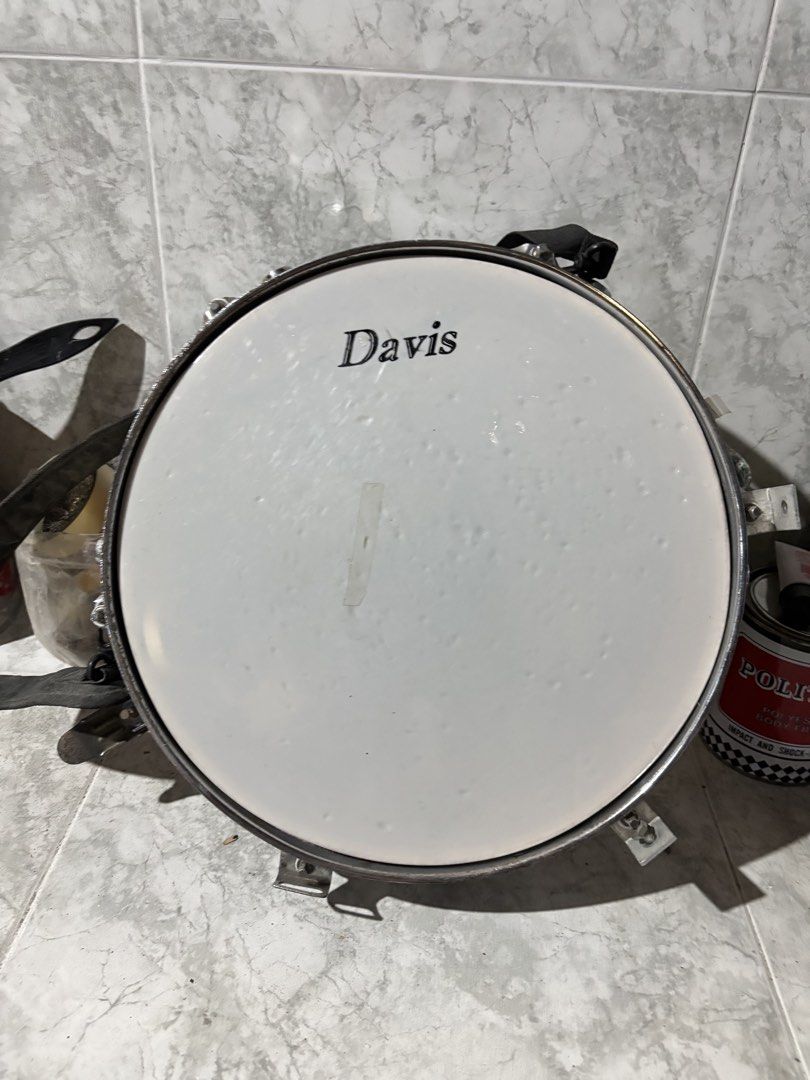 Davis snare drum (Category: Musical Instruments) located in Valenzuela. Submitted by baron.lacanlale (Listing ID 1471068307, Image 1). Description: .