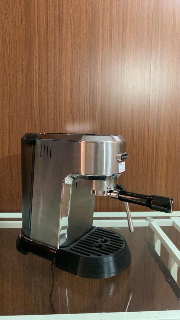 DeLonghi Dedica maestro Espresso Machine (Category: Coffee Machines & Makers) located in Pulilan. Submitted by sebbii (Listing ID 1470960525, Image 2). Description: - Stainless steel body with a space-saving compact footprint - Includes group handle, portafilter, and built-in steam wand for milk frothing - Removable drip tray for quick and easy cleaning - Great addition to any coffee lover's countertop.