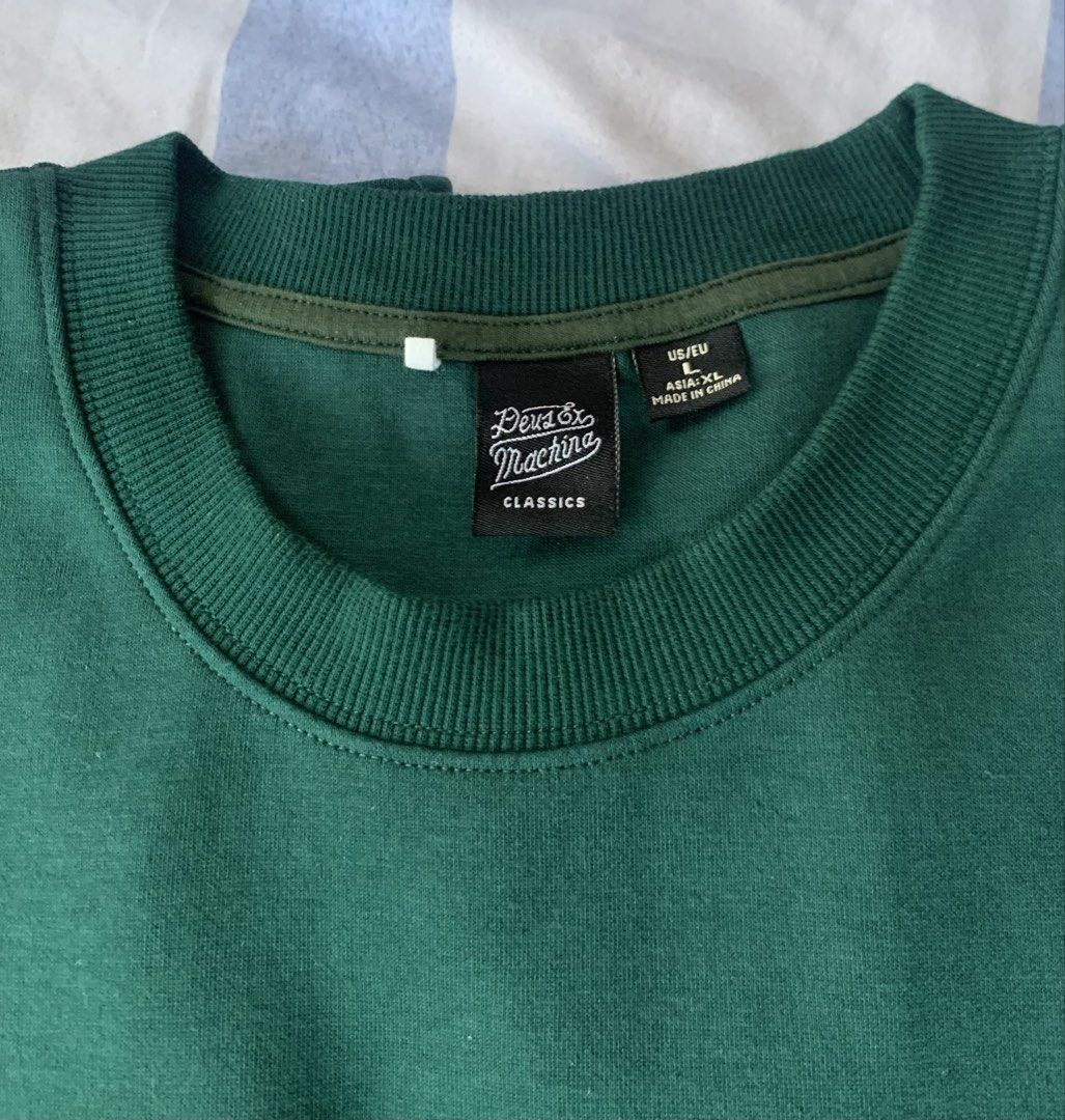 Deus Ex Machina Tee (Category: Tshirts & Polo Shirts ) located in Manila. Submitted by carbonstereoxide (Listing ID 1471018191, Image 2). Description: Deus Ex Machina - Noodle Tee. Racing Green CW. Sz: Large Loose Fit. Rfs: Too Big for Me. - 2,950 only shipped. .