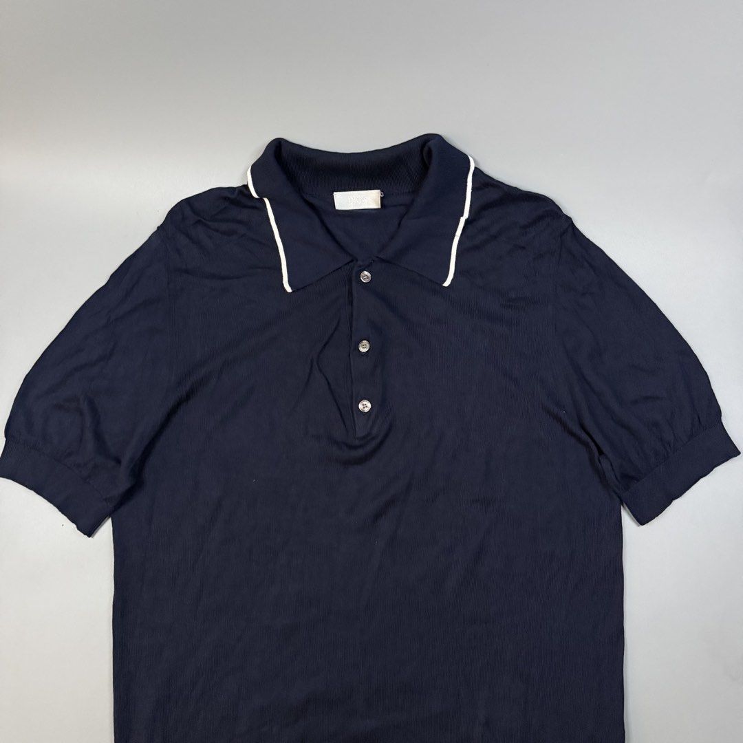 Dior - CD Logo Cashmere Knitted Poloshirt (Category: Tshirts & Polo Shirts ) located in Paranaque City. Submitted by millennial_goodz (Listing ID 1471048833, Image 2). Description: WTS Dior - CD Logo Cashmere Knitted Poloshirt Size Medium Dimensions: 19" / 29" Excellent to new Flaw: 1 stitch on necktag fall off Ready to use DM.
