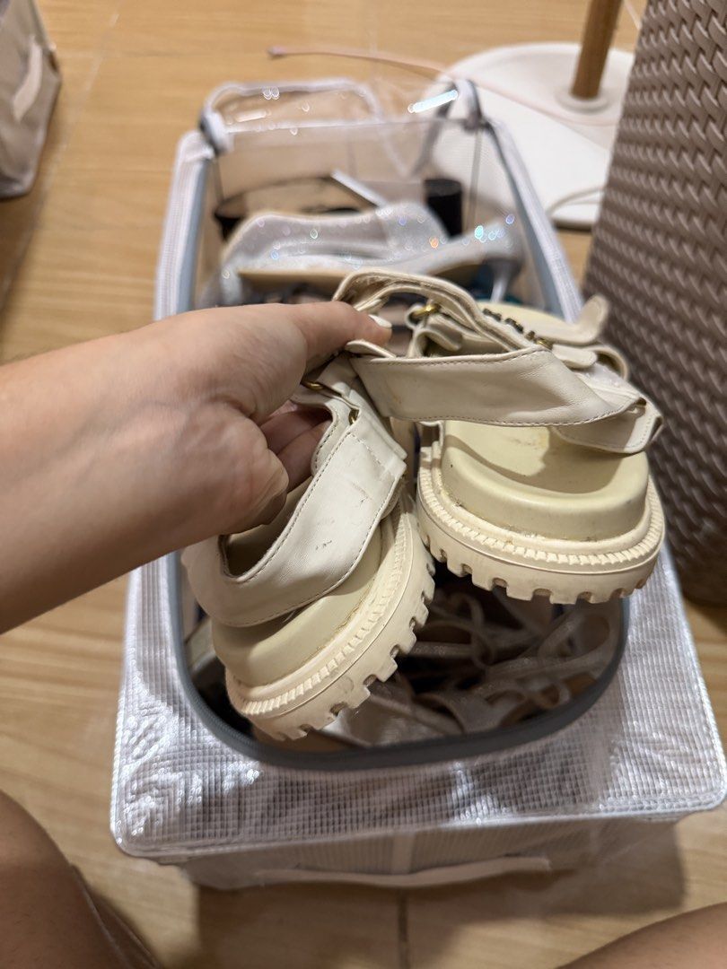 Dior Sandals (Category: Flats & Sandals) located in Rizal. Submitted by rashamd (Listing ID 1471054651, Image 3). Description: Copy Eu 38.