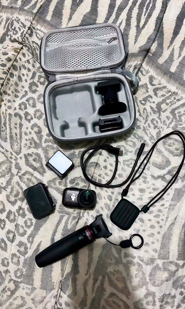 DJI OSMO NANO (Category: Cameras) located in Manila. Submitted by nobleocean_74f959 (Listing ID 1471050743, Image 2). Description: 📸 FOR SALE: DJI Osmo Nano Standard Combo (Good as New!)✨ 💼 Reason for Selling: Super busy with work, no time to use it. 🔥 Condition & Features: 📦 Model: Standard Combo (Complete with original box & inclusions) 💾 Storage: 64GB built-in storage + expandable MicroSD slot 🌟 Condition: 100% Good as New (Used for only