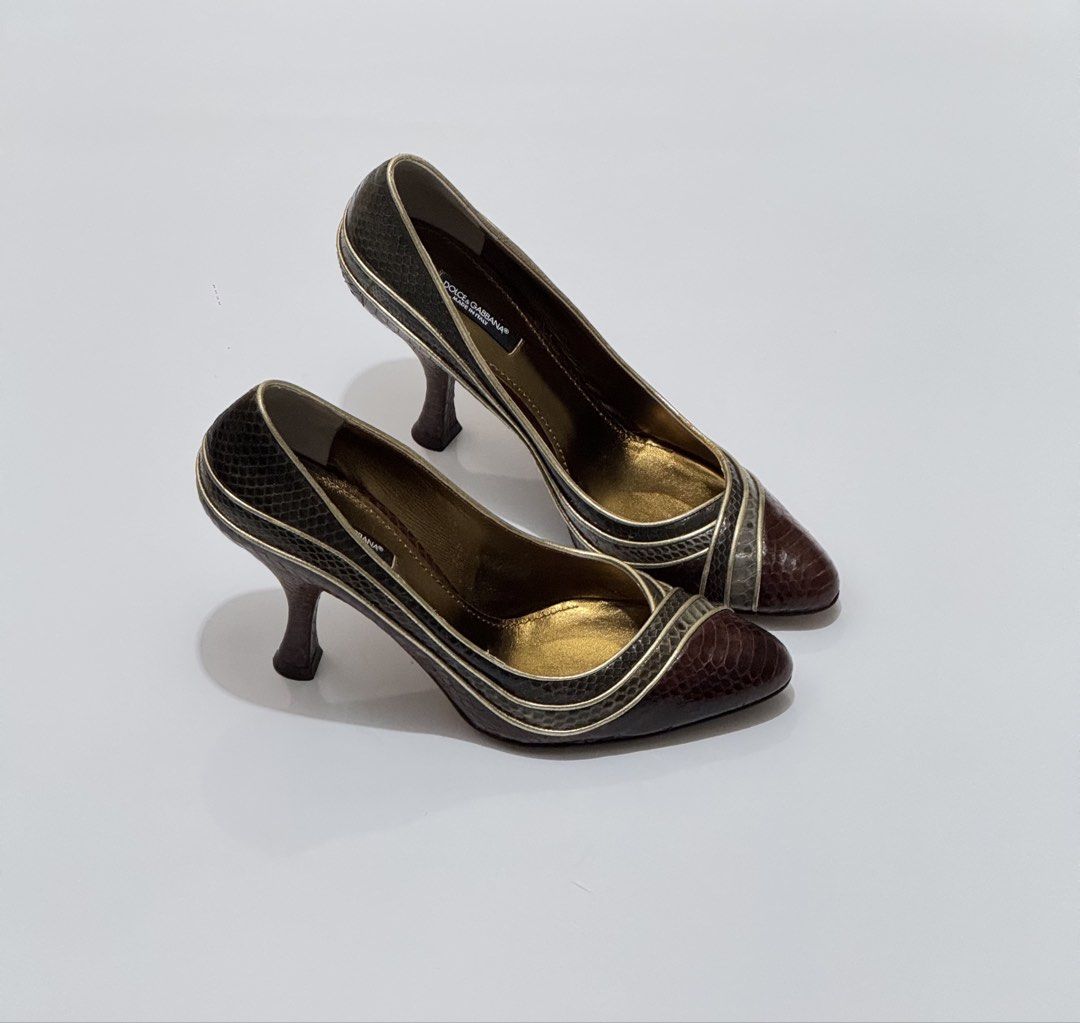 Dolce&Gabbana heels (Category: Heels) located in Quezon City. Submitted by byuklph (Listing ID 1471095423, Image 2). Description: Authentic 💯size38.5/25cm🦋 Excellent condition No inclusion .
