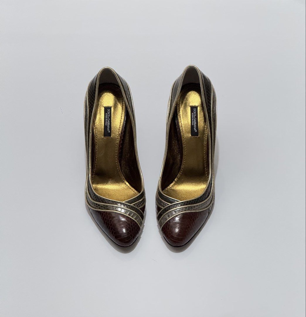 Dolce&Gabbana heels (Category: Heels) located in Quezon City. Submitted by byuklph (Listing ID 1471095423, Image 1). Description: Authentic 💯size38.5/25cm🦋 Excellent condition No inclusion .
