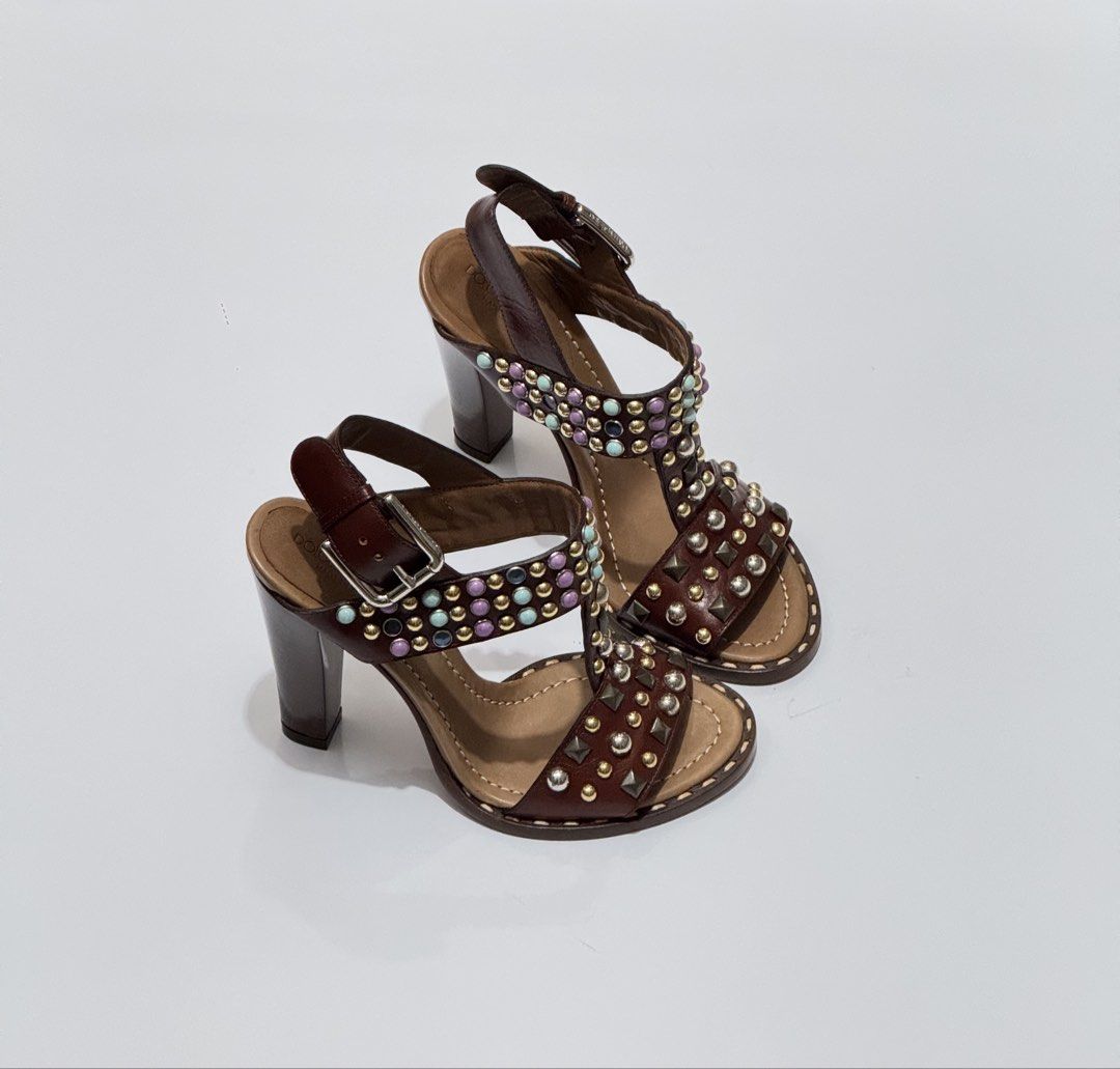 Dolce&Gabbana heels (Category: Heels) located in Quezon City. Submitted by byuklph (Listing ID 1471095754, Image 2). Description: Authentic 💯size36/23cm🦋 Excellent condition no inclusion .