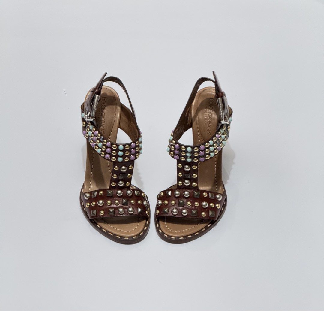 Dolce&Gabbana heels (Category: Heels) located in Quezon City. Submitted by byuklph (Listing ID 1471095754, Image 3). Description: Authentic 💯size36/23cm🦋 Excellent condition no inclusion .