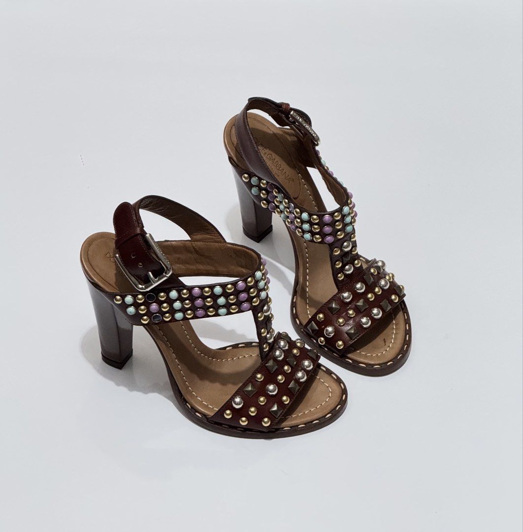 Dolce&Gabbana heels (Category: Heels) located in Quezon City. Submitted by byuklph (Listing ID 1471096081, Image 2). Description: Authentic 💯size38/25cm🦋 Excellent condition no inclusion .