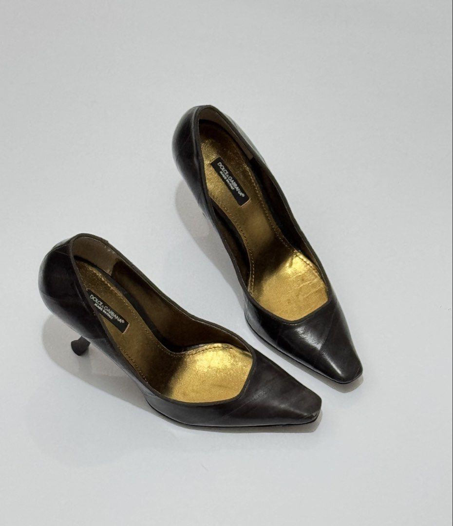 Dolce&Gabbana heels (Category: Heels) located in Quezon City. Submitted by byuklph (Listing ID 1471096386, Image 3). Description: Authentic 💯size37/24cm🦋 Excellent condition no inclusion .