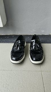 (Category: ) located in . Submitted by skygal-preloved (Listing ID 1471050682, Image 1). Description: .