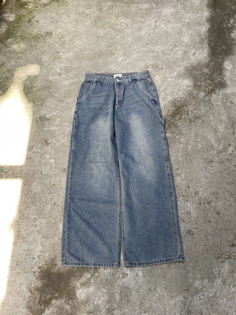 Dysfunct Carpenter Jeans 🛠️ (Category: Jeans) located in Roxas City. Submitted by patch_archive (Listing ID 1471063336, Image 2). Description: Dysfunct Carpenter Jeans 🛠️ 📏 ACTUAL DIMENSION USING INCHES 👖 WAIST : 30 👖 LENGTH : 41 👖 THIGH : 13 👖 HEM : 10 👖 FLAWS : NONE 🏷️ PRICE : 750 PHP + SF * MESSAGE ME IF YOU HAVE ANY OTHER QUESTION ABOUT SIZING . 🚚 Local shipping fee ( 70-85 Php) ✈️ International Shipping fee cost “DM” 💳 Mode of pay