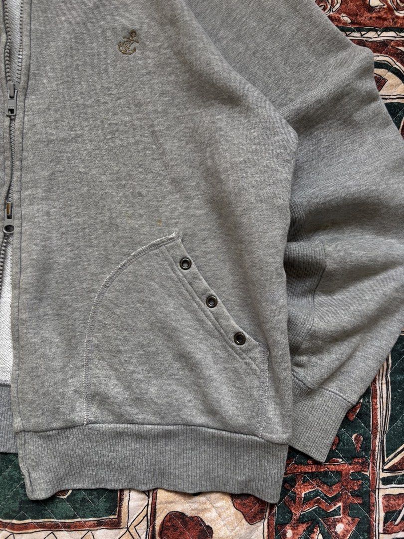 Eastboy Double Zip Heather Hoodie (Category: Coats, Jackets and Outerwear) located in Baguio. Submitted by zojythriftph (Listing ID 1471026624, Image 3). Description: L23 × W21- medium No flaws, Excellent Used Condition Color rate- 10/10 .