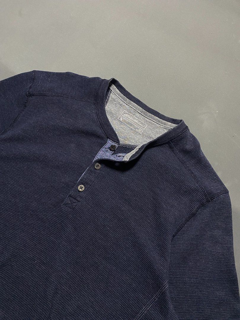 Eddie Lauren Henley Longsleeve (Category: Tshirts & Polo Shirts ) located in Pasay City. Submitted by thrift.wards (Listing ID 1471045793, Image 3). Description: size: xl width: 24 length: 29 no issue.