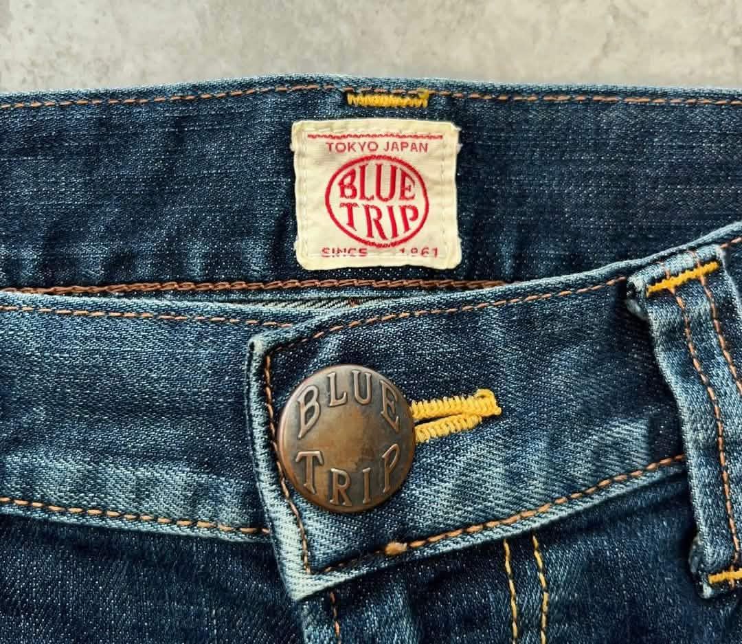 Edwin (Category: Jeans) located in City of Isabela. Submitted by keenmira_4e911a (Listing ID 1470962956, Image 3). Description: Size 28 .