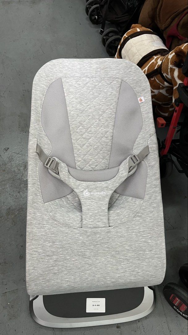 Ergobaby Grey Baby Bouncer (Category: Carriers & Slings) located in Santa Rosa. Submitted by mommy.cole.affordable.stuff (Listing ID 1471081314, Image 1). Description: .