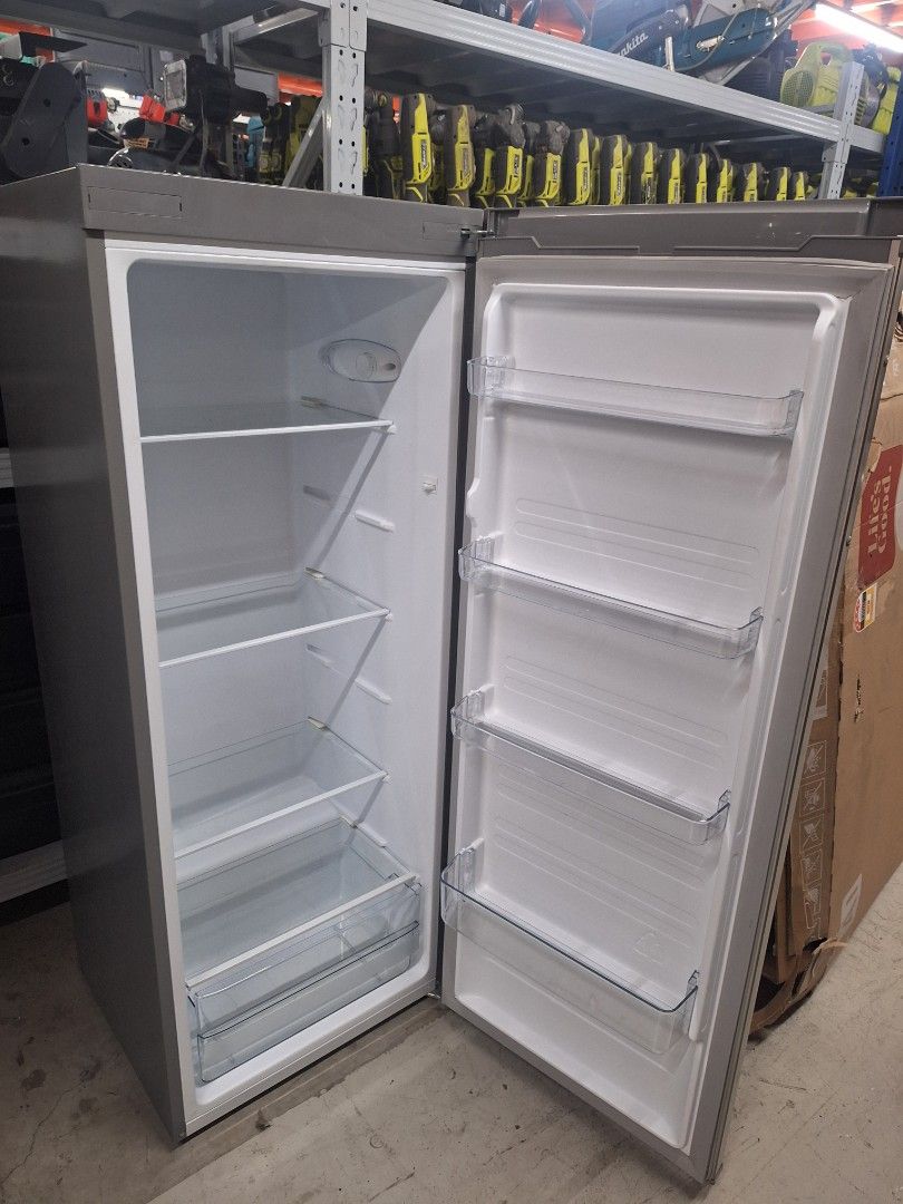 Esatto 230L Upright Fridge (Category: Refrigerators and Freezers) located in Muntinlupa City. Submitted by shopandsaveau (Listing ID 1470979553, Image 2). Description: Esatto 230L Upright Fridge 220v, Surplus from Australia P14,500 📍 Google Map Pin: Shop and Save Australian Surplus - RETAIL No. 30 Kengi Marketing, RMT Industrial Complex, Tunasan, Muntinlupa City, Metro Manila Open Mon-Sat 8:30am to 5:30pm.