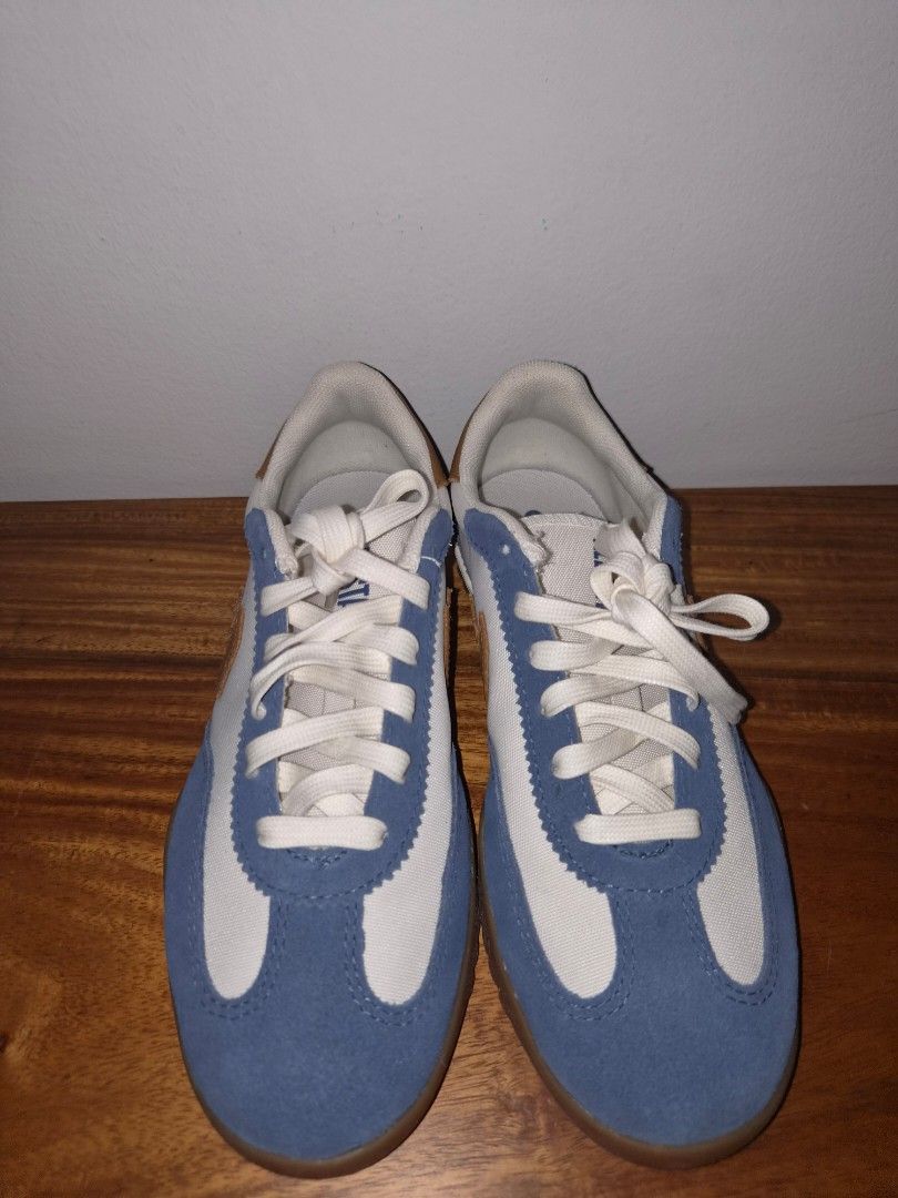 EUR 36 Converse Run Star Trainer Ox (Category: Sneakers) located in Del Monte. Submitted by n2f2rt55tf (Listing ID 1471094608, Image 2). Description: EUR 36 . 5.5 in Women's Never worn outside.. Wanted to wear it in the summer with shorts but I didn't even leave the house 😢 RFS: Not my size anymore Price negotiable. More inquires in chat. MOP: GCASH or Cash meetup Sf shouldered by buyer, unless agreed in chat hehe.