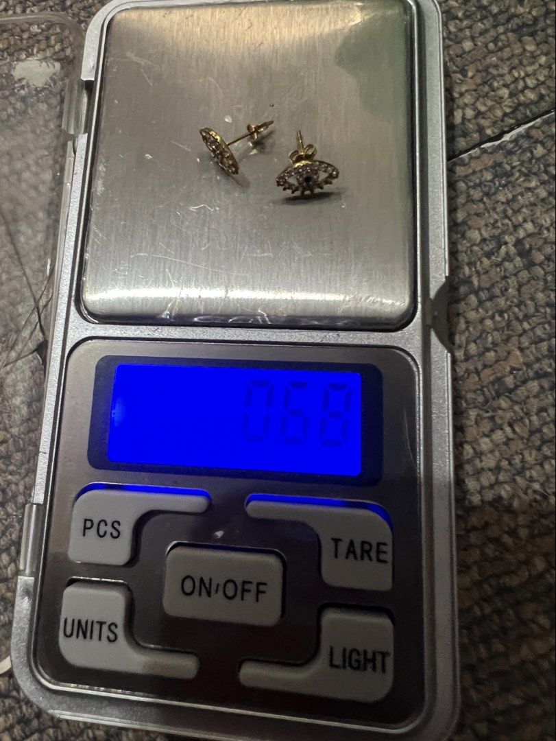 Evil eye earrings (Category: Earrings) located in Cavite. Submitted by albooz (Listing ID 1471041299, Image 2). Description: Per price not per gram brand new 0.68g 18k.