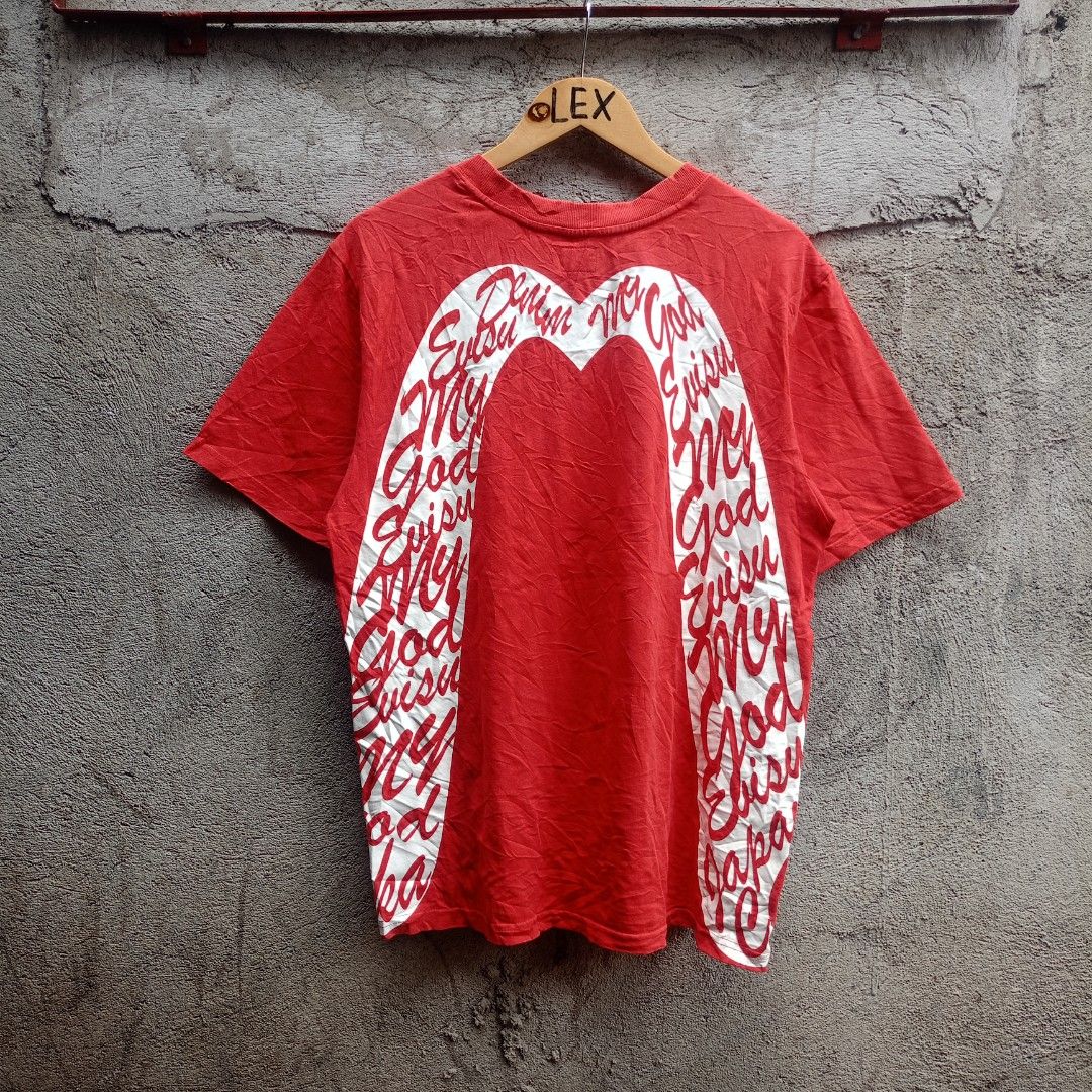 EVISU DAICOCK RED TEE (Category: Tshirts & Polo Shirts ) located in Koronadal. Submitted by thriflex.29 (Listing ID 1470946859, Image 1). Description: EVISU DAICOCK Size On Tag: Large Measurements: Width 22 Length 28 Condition: 9/10 - Excellent Colorate: 9.5/10 Issue: 1 Pinhole Mine: 499.
