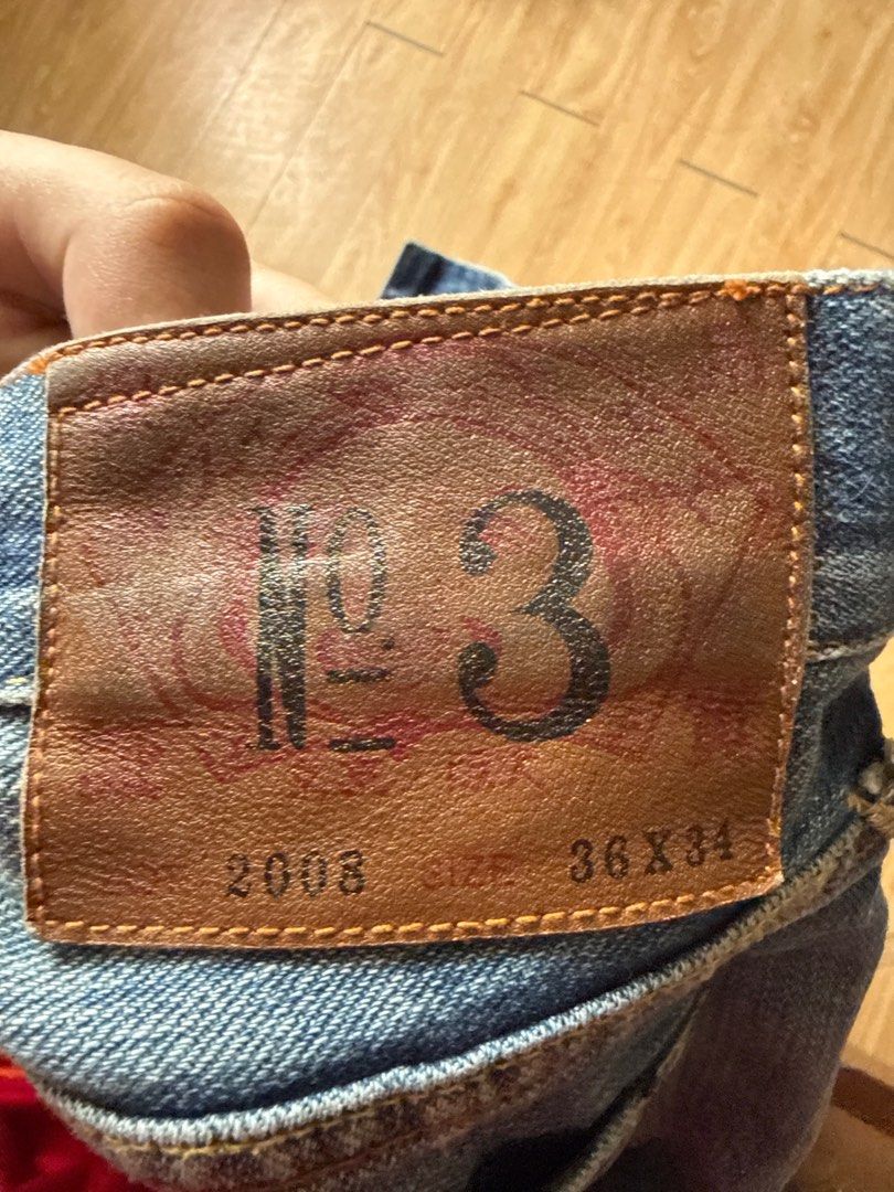 Evisu pants (Category: Jeans) located in Paranaque City. Submitted by vincentlorenz (Listing ID 1471012215, Image 3). Description: 36x34.