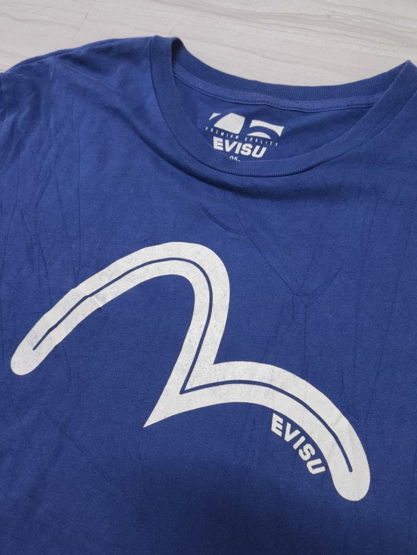 EVISU TSHIRT (Category: Tshirts & Polo Shirts ) located in Lupon. Submitted by thriftnikent (Listing ID 1470955358, Image 2). Description: EXCELLENT CONDITION AS NEW NO ISSUE 20X27.