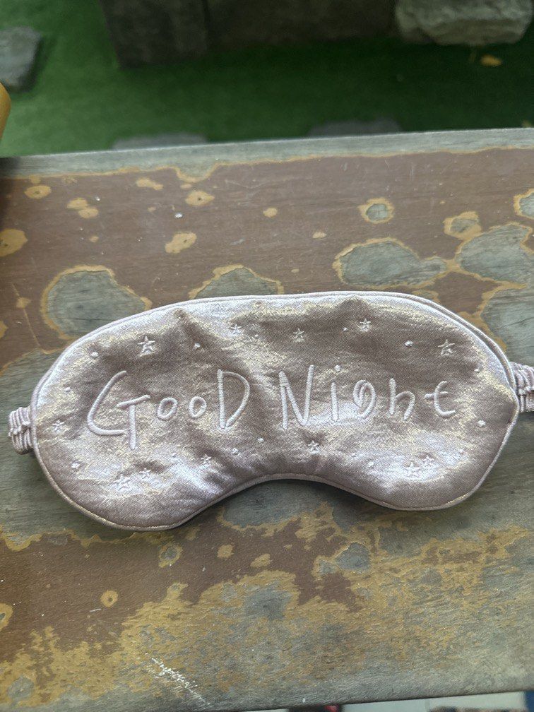 Eye mask sleeping (Category: Luxury Accessories) located in Manila. Submitted by xenasales (Listing ID 1471022553, Image 1). Description: .