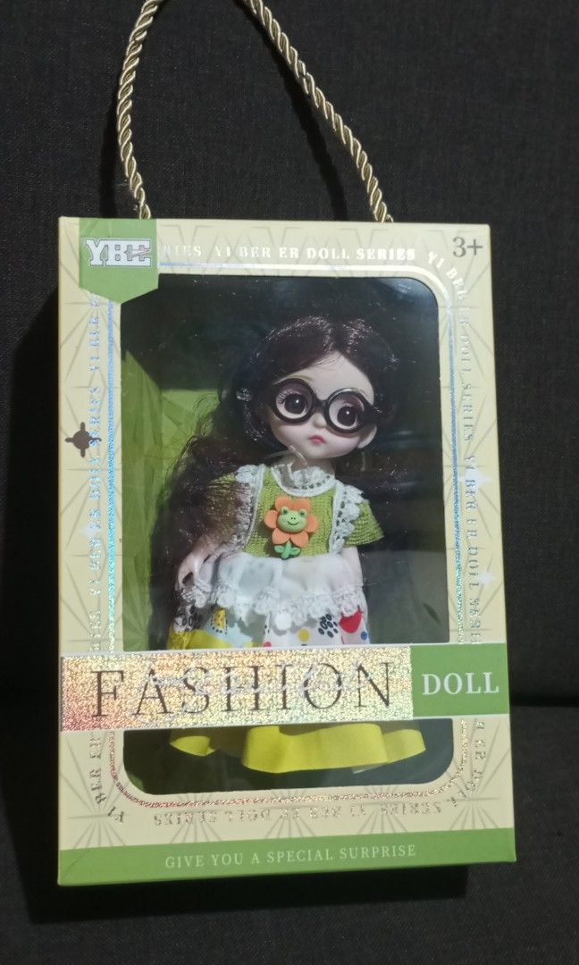Fashion Doll (Category: Kids Toys) located in Kawit. Submitted by jaz4u_23 (Listing ID 1471028055, Image 2). Description: 15cm in height brand new.