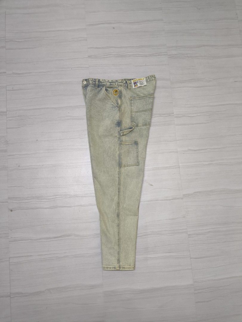 FC PLAYA CARPENTER PANTS (Category: Jeans) located in Lupon. Submitted by thriftnikent (Listing ID 1470957346, Image 1). Description: AS NEW CONDITION NO ISSUE HEAVY PANTS 34 WAIST 41 LENGTH 14 THIGH 9 LEG HOLE.