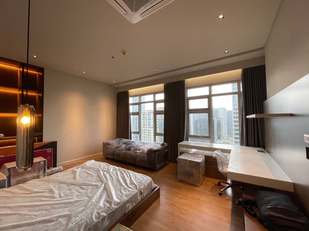 (Category: ) located in . Submitted by realestatebroker2 (Listing ID 1470996893, Image 1). Description: .