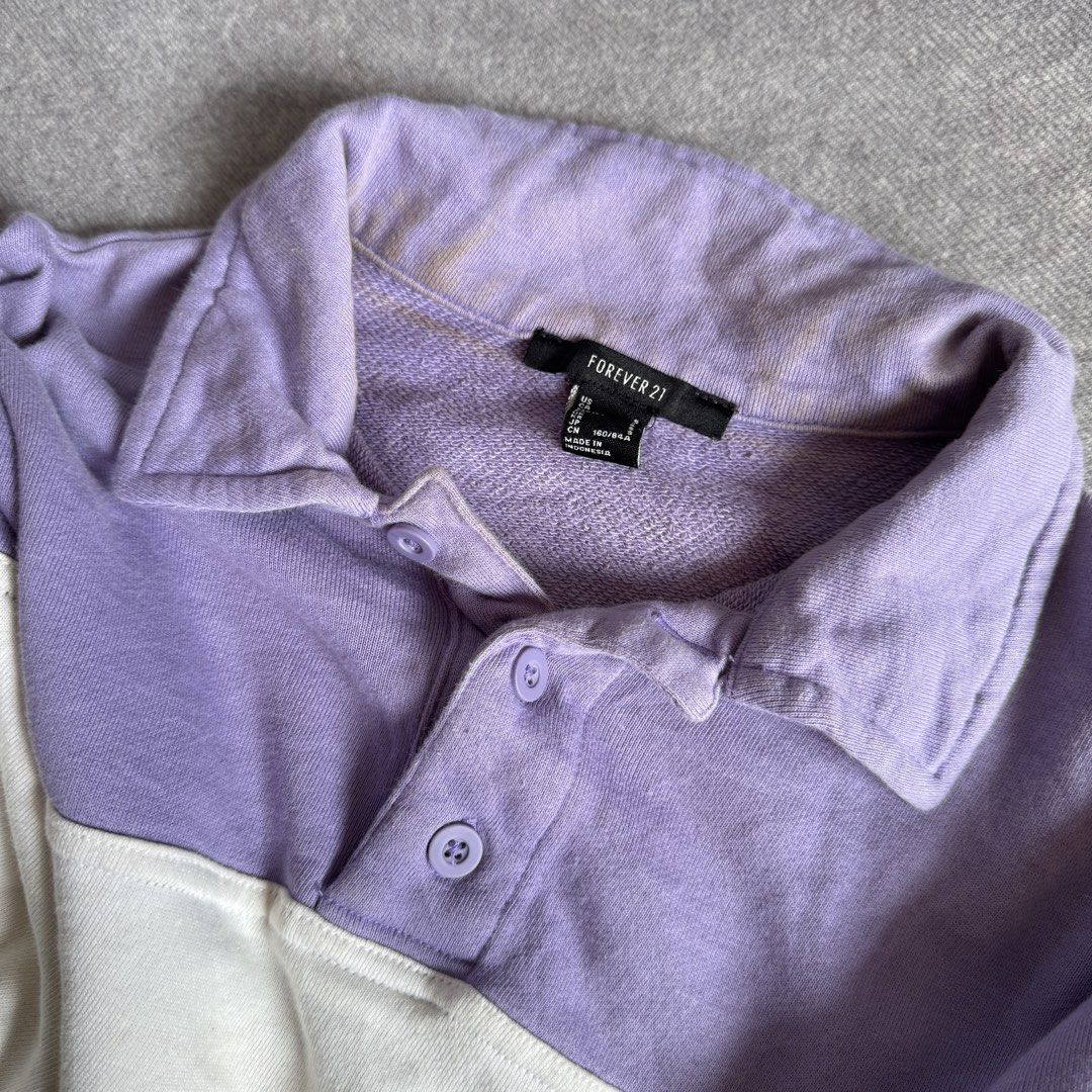 forever21 cropped polo sweater (Category: Longsleeves) located in Baguio. Submitted by mapa_laku (Listing ID 1471051042, Image 3). Description: needs wash.