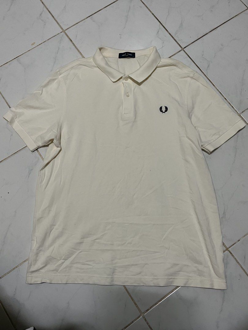 fred perry polo shirt (Category: Luxury Apparel) located in Muntinlupa City. Submitted by buymothriftko (Listing ID 1471065555, Image 1). Description: fredperry poloshirt size:xl width:22 length:26 in xcellent condition.