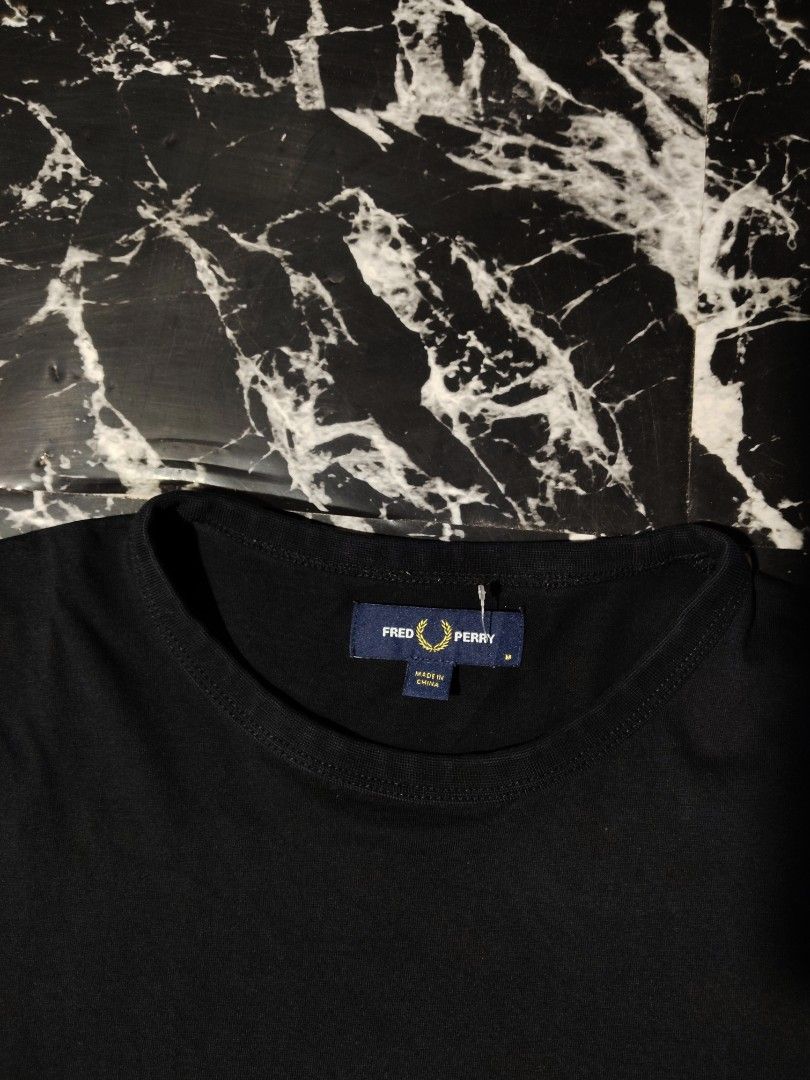 FRED PERRY SHIRT (Category: Tshirts & Polo Shirts ) located in Hinigaran. Submitted by formalwear.ph (Listing ID 1471074709, Image 2). Description: WTS 📌📌📌 •(FRED PERRY SHIRT)• •Authentic/Legit •Excellent to Like new Condition •Size - Medium •Dimes- 20 by 26 •Cr -9.5/10 or better •Flaws- None •Washed ✅ •Color may vary due to lightings •Very Presentable to weaR PHP 📥+ sf Affordable ✅ NOTE : If interested kindly message me directly bcause my ac
