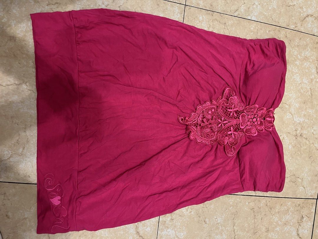 Free preloved (Category: Sleeveless) located in Quezon City. Submitted by iamina16 (Listing ID 1471052430, Image 1). Description: .