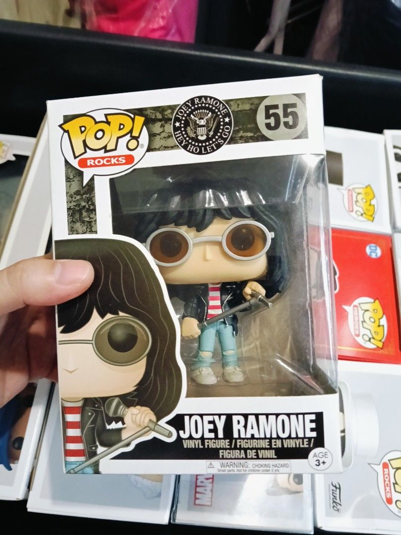 Funko Pop Rocks Joey Ramone Vinyl Figure 55 (Category: Designer & Blind Box Toys) located in Imus. Submitted by leihernandez_16 (Listing ID 1470983721, Image 1). Description: - Item: Funko Pop Rocks #55 - Joey Ramone - Details: Iconic punk rocker wearing black leather jacket, striped shirt, and round glasses, complete with microphone stand - Condition: Brand new in box with clear plastic window for display - Perfect for: Music fans, rock enthusia