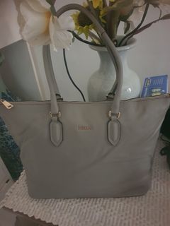(Category: ) located in . Submitted by thriftollshoppe (Listing ID 1471043388, Image 1). Description: .
