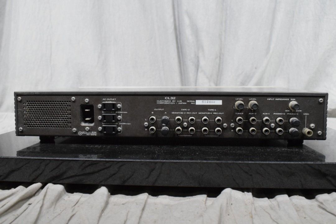 [G] LUXMAN CL32 Preamplifier - Luxman 3199166 (Category: Soundbars, Speakers & Amplifiers) located in Caloocan City. Submitted by letao_shopping_ph (Listing ID 1470954077, Image 3). Description: ◆Product Rank◆ ★Product Rank [ G ] G Sold in "as-is" condition Items that have not been functionally tested or have only undergone a simple visual inspection; no guarantee is provided regarding proper operation. 🇯🇵 Interested in this item? Feel free to 